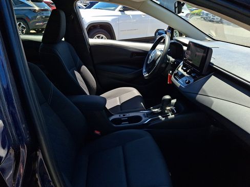 Used 2023 Toyota Corolla LE FWD image 12
