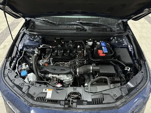 Used 2023 Honda Accord EX image 12