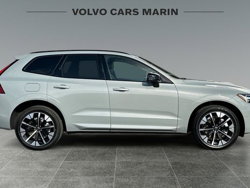 New 2026 Volvo XC60 T8 Plus w/ Climate Package image 8