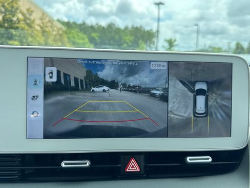 Used 2024 Hyundai Ioniq 5 Limited AWD/4WD image 30