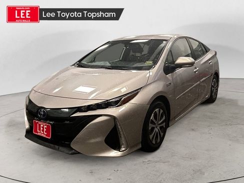 Used 2021 Toyota Prius Prime XLE image 1