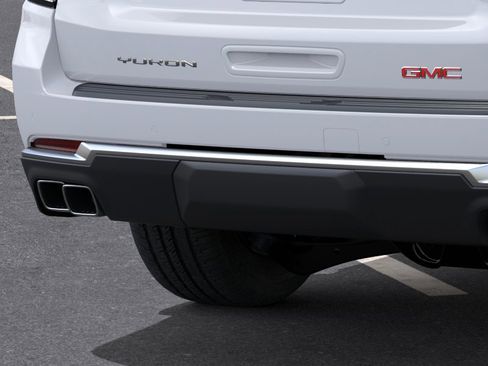 New 2026 GMC Yukon Denali RWD image 14