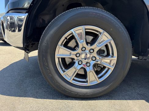 Used 2015 Ford F150 XLT w/ Equipment Group 302A Luxury RWD image 11