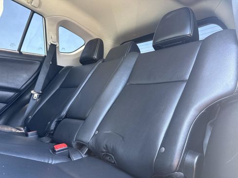 Used 2014 Toyota RAV4 Limited w/ Technology Package FWD image 14