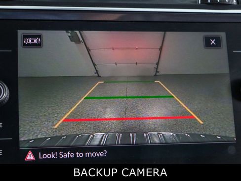 Used 2022 Volkswagen Tiguan SEL R-Line image 19