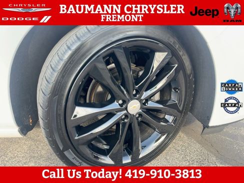 Used 2023 Chevrolet Malibu LT FWD image 26