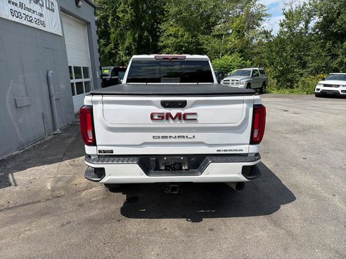 Used 2022 GMC Sierra 2500 Denali AWD/4WD image 6