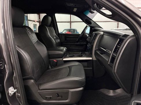 Used 2018 RAM 1500 Rebel w/ Ram 1500 Black Rebel Group AWD/4WD image 21