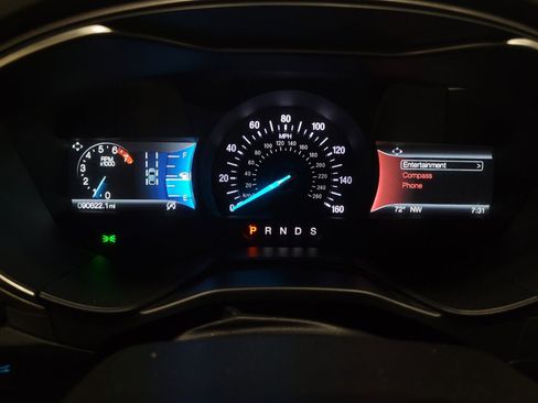 Used 2019 Ford Fusion SEL FWD image 23