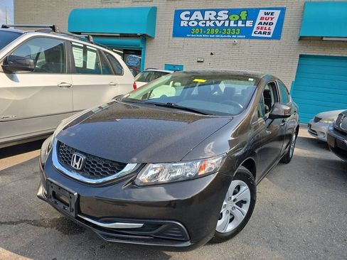 Used 2013 Honda Civic LX image 2