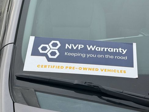 Used 2015 Toyota Sienna Limited Premium image 35