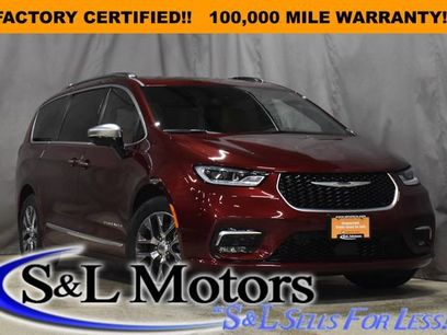 Certified 2023 Chrysler Pacifica Pinnacle