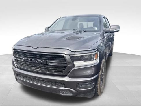 Used 2019 RAM 1500 Sport w/ Level 2 Equipment Group AWD/4WD image 3