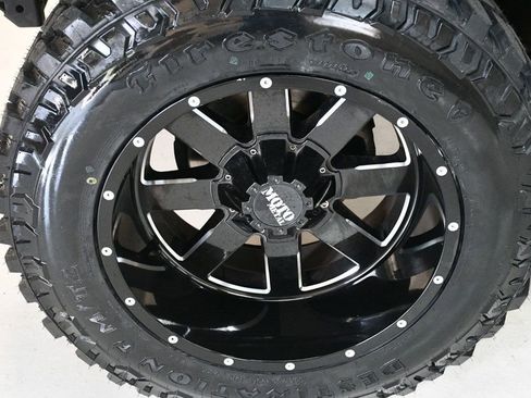 Used 2015 Jeep Wrangler Unlimited Rubicon w/ Dual Top Group image 18