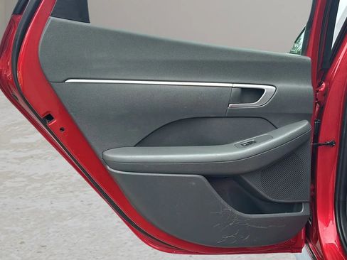 Used 2020 Hyundai Sonata SE w/ Cargo Package image 10