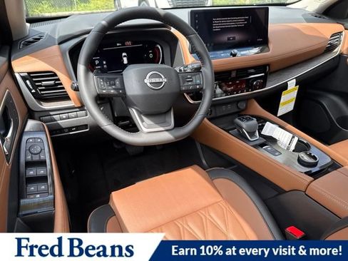 New 2026 Nissan Rogue Platinum AWD/4WD image 18