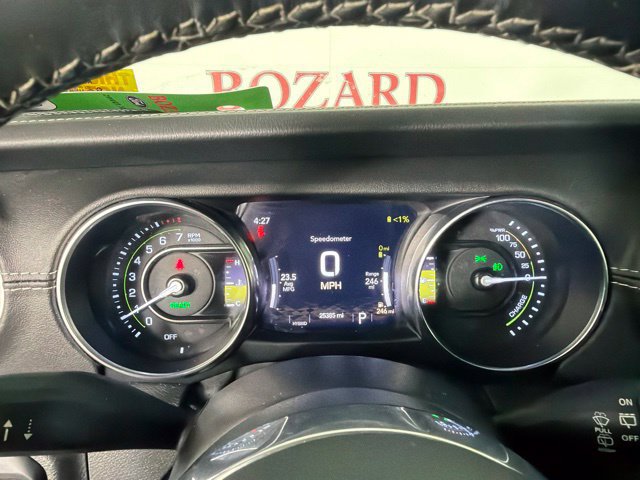 Used 2023 Jeep Wrangler Unlimited Sahara w/ Cold Weather Group AWD/4WD image 25