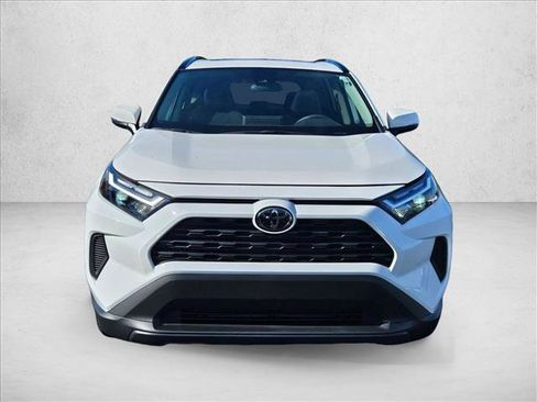 Used 2025 Toyota RAV4 XLE w/ Convenience Package AWD/4WD image 2