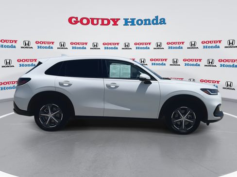Certified 2025 Honda HR-V EX-L image 9