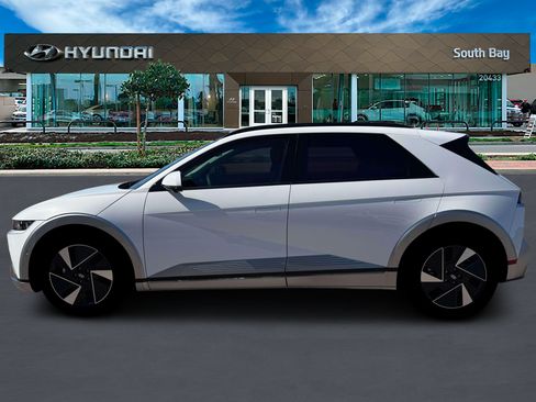 New 2026 Hyundai Ioniq 5 Limited RWD image 3