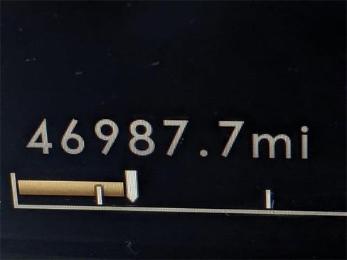 Used 2021 Lincoln Aviator Reserve w/ Equipment Group 201A image 35