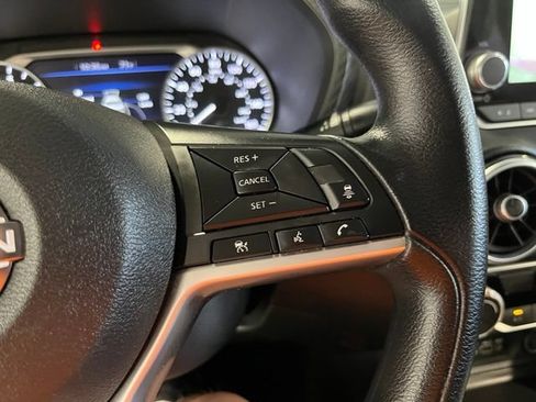 Used 2024 Nissan Sentra SV FWD image 27