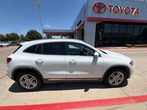 Used 2023 Mercedes-Benz GLA 250 image 2