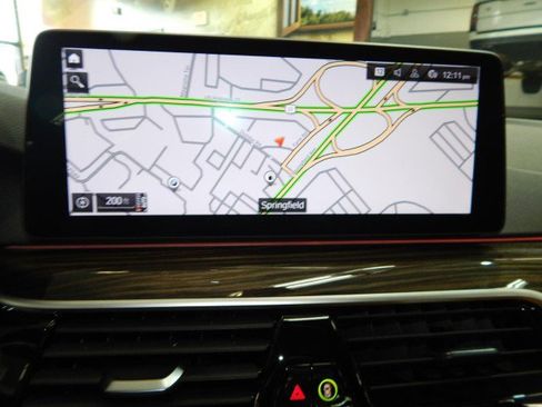 Used 2022 BMW 530i xDrive image 24