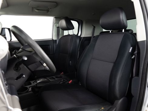 Used 2008 Toyota FJ Cruiser 4WD image 16