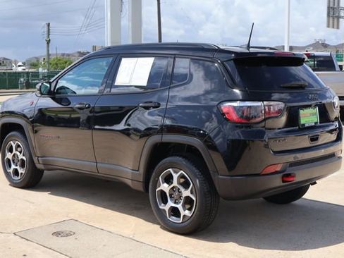 Used 2022 Jeep Compass Trailhawk AWD/4WD image 4