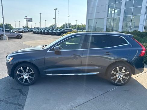 Used 2021 Volvo XC60 T5 Inscription AWD/4WD image 9