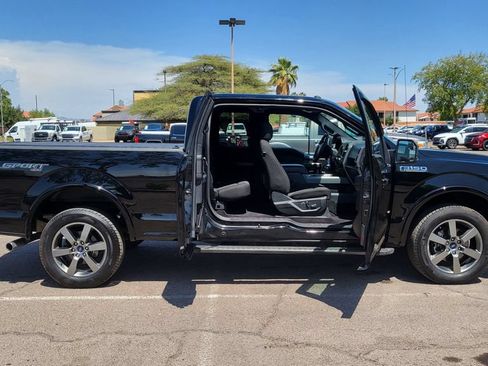 Used 2017 Ford F150 XLT w/ Equipment Group 302A Luxury AWD/4WD image 24