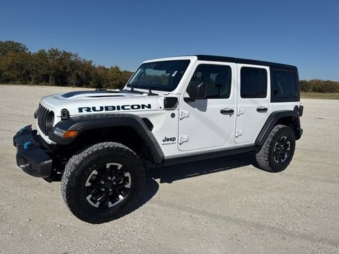 Used 2024 Jeep Wrangler Unlimited Rubicon 4xe image 1