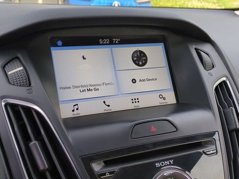 Used 2017 Ford Focus SEL FWD image 23