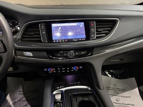 Used 2024 Buick Enclave Premium w/ Experience Buick Package image 19