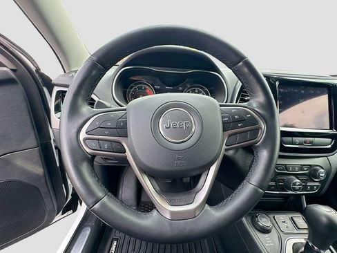 Used 2020 Jeep Cherokee Limited AWD/4WD image 15