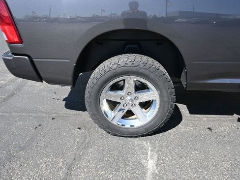 Used 2017 RAM 1500 Express w/ Express Value Package AWD/4WD image 30