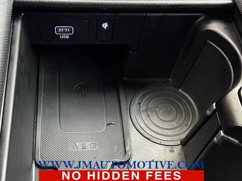 Used 2023 Hyundai Palisade Limited AWD/4WD image 41