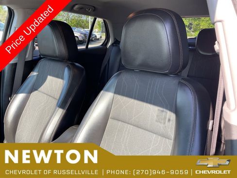 Used 2022 Chevrolet Trax LT AWD/4WD image 7