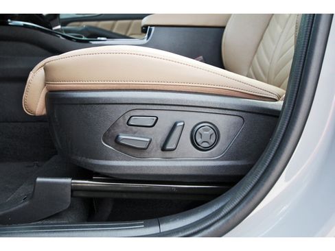 Certified 2026 Kia Sorento SX Prestige w/ Olive Brown Leather Package image 31