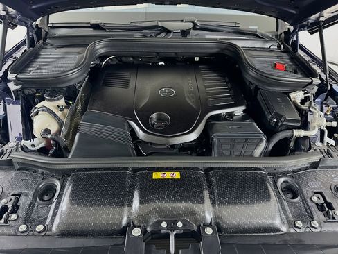 Certified 2024 Mercedes-Benz GLE 450 4MATIC image 33