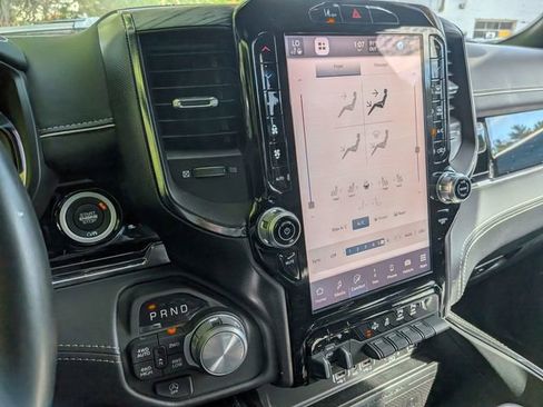 Certified 2025 RAM 1500 Limited image 18