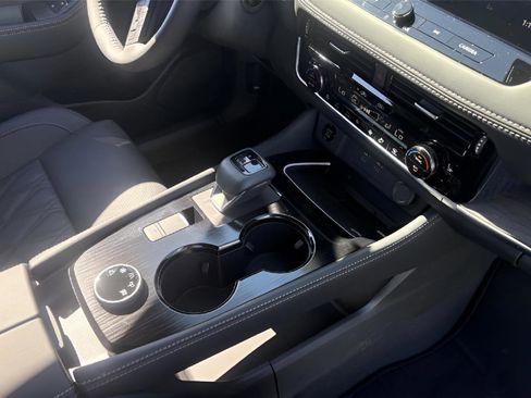 New 2026 Nissan Rogue SV image 10