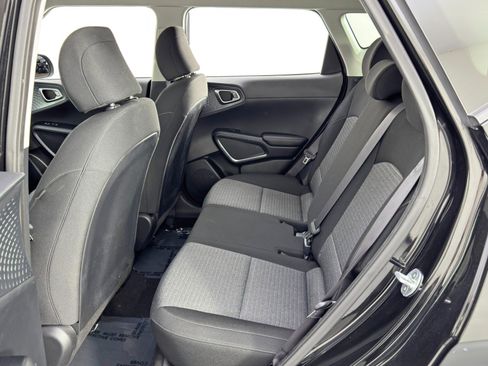 Used 2020 Kia Soul S image 32