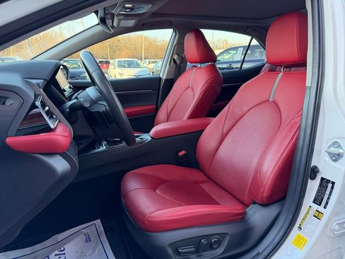 Used 2021 Toyota Camry XSE w/ Blackout Package (TMS) image 7