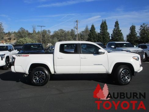 Certified 2022 Toyota Tacoma TRD Sport w/ Advanced Technology Package image 3