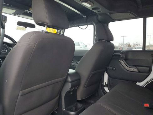 Used 2017 Jeep Wrangler Unlimited Sport w/ Connectivity Group image 13