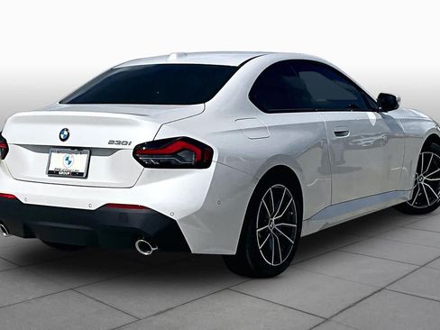 Used 2026 BMW 230i Coupe w/ Premium Package RWD image 12