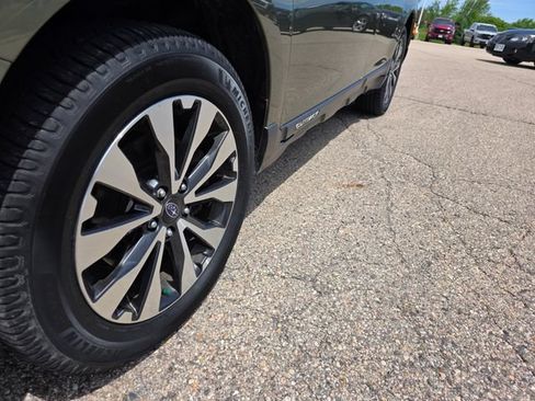 Used 2015 Subaru Outback 2.5i Limited AWD/4WD image 39