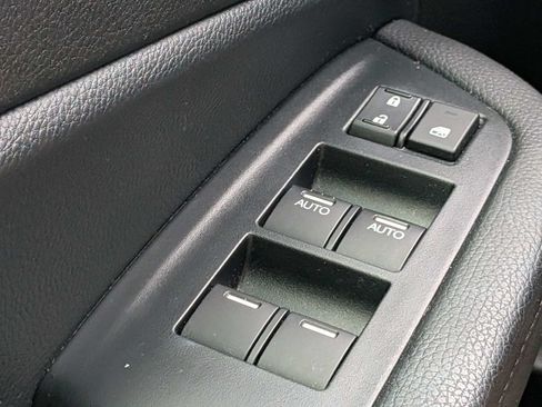 Used 2022 Honda Pilot Sport image 23